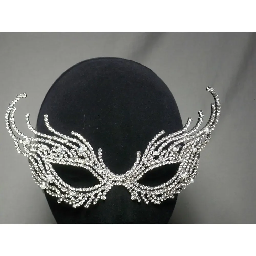 rhinestone mask, silver mask, bridal halloween masquerade ball costume mask